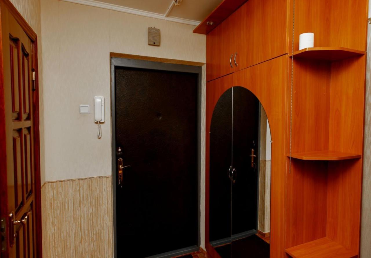 Сонячна Квартира На Княжому Затоні Kiew Exterior foto